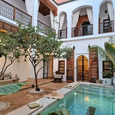 RIAD SAMAH