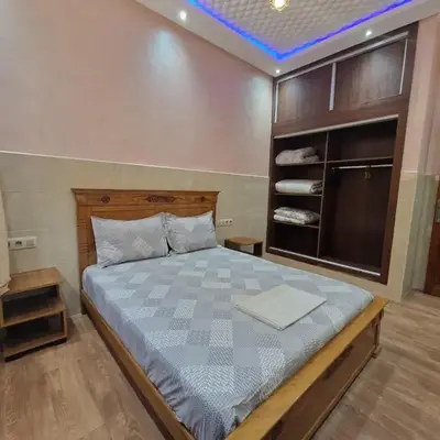 Bel appartement de 2 chambres M
