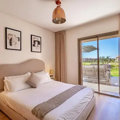 luxueux & spacieux appartement a prestigia