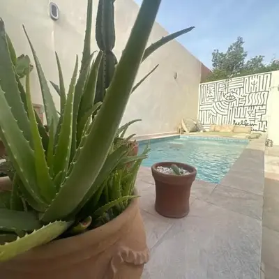 Maison de ville avec piscine privée