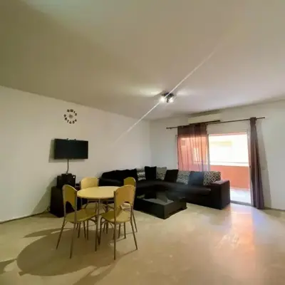Apparemment 1 chambre salon à coté de la gare guéliz 16
