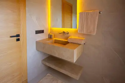 a bathroom with a sink and a mirror at Villa Piscine Privée, Petit déjeuné et ménage inclus in Marrakech