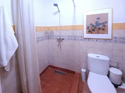 a bathroom with a toilet and a shower at old a supprimer in Marrakech