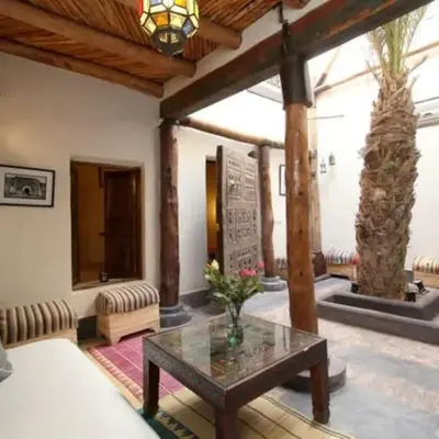 Riad Petit Palais 100m2 in der Medina mit Terrasse