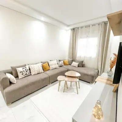 Lyana Home