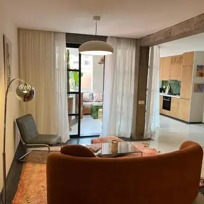 Appartement Élégant et Spacieux Près de Carré Eden