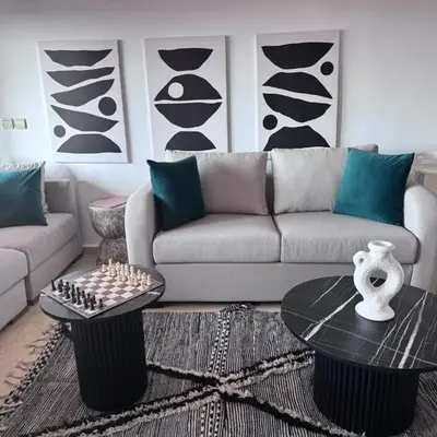 RENTSUITE Comfy & Central in Victor Hugo