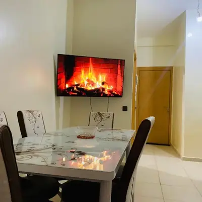 Appartement Moderne bien équipée reservation Juste pour les familles est les couples mariés