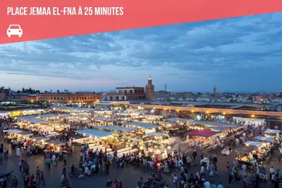 a crowd of people standing around a market in a city at Villa AZUR - Wifi, Piscine chauffée, Sans vis-à-vis in Marrakech