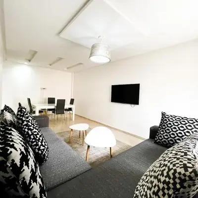 luxury Aprt2-bedrooms Pool hivernage heart of city