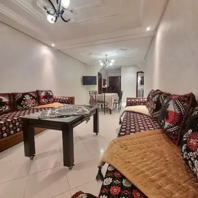 Relaxing Stay Close to Everyting