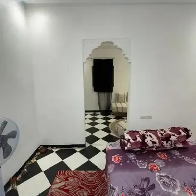 Mini Studio