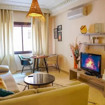 Charm & Comfort in Majorelle