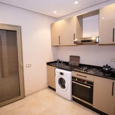 Luxury 2-Bedroom Apartment with Balcony - Heart of Gueliz