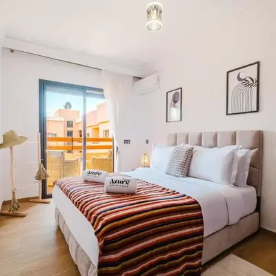 Charming Apartment Guéliz Pool-Parking 24h-7j Security 10 a pied de M Avenue