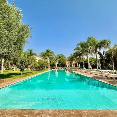 Sunny apartment with rooftop Water Park included