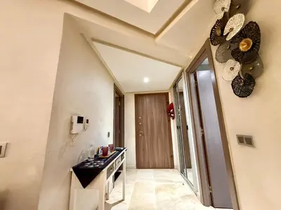 a room with a kitchen with a ceiling at Maison H&A in Marrakech