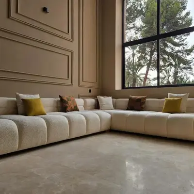 Beautiful 5 bedroom duplex! Pool!