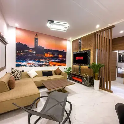 Séjour chic en ville Jacuzzi privé et Wi-Fi gratuit