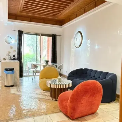 Appart villa de luxe avec 5 piscines