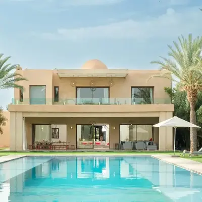 Adnaa - Modern Villa with 2 pools