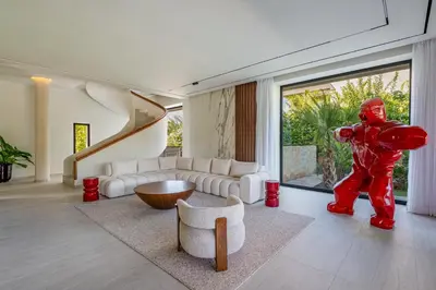 a statue of a man in a living room at Villa Simone in Marrakech