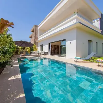 Beautiful new villa with private pool