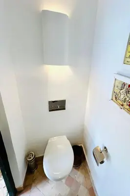 a bathroom with a toilet in a room at Riad Bab Sitiyn Hammam & Spa in Marrakech