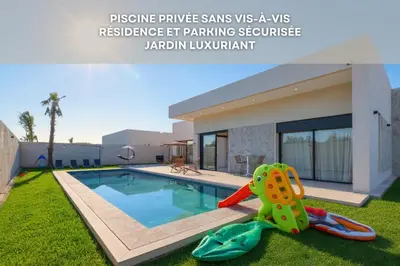 a villa with a swimming pool in front of a house at Villa Wimiliim - Piscine et jardin Privée Sans vis-à-vis Wifi HD in Segraga