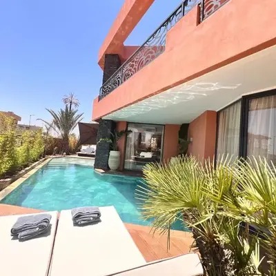 luxury 5 bedroom home