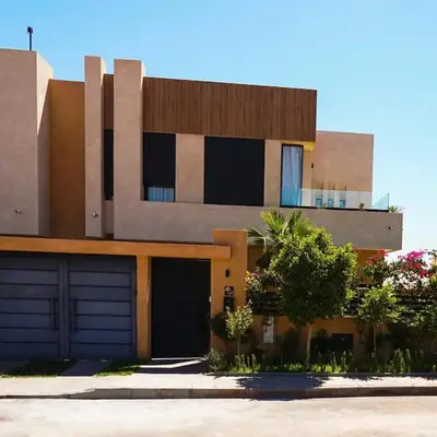 Villa Lily