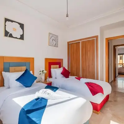 2BR Retreat in Hivernage Center with Pool
