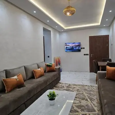 Central Bright Comfortable