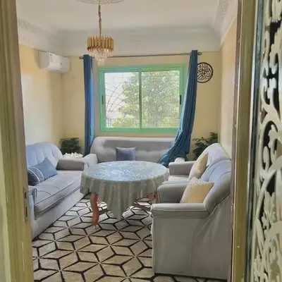 Modern Apt 10min Airport Balcony & Wi-Fi