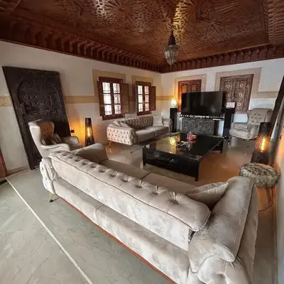 Villa in marrakech city center with heated pool and breakfast inclued