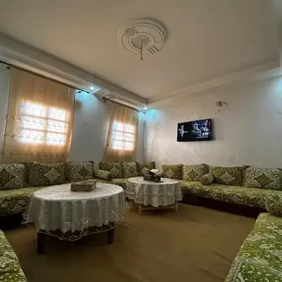 Bright Flat with 2 bed Kitchen & Moroccan Living