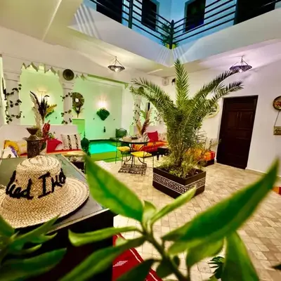 Riad Iklil hcekarram
