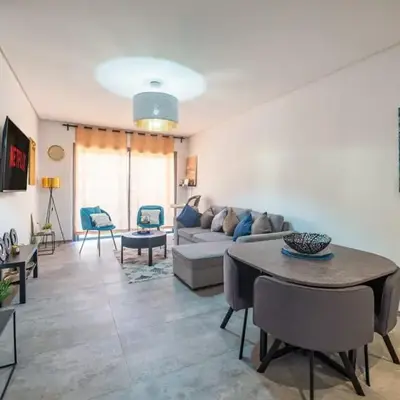 Modern Hivernage Appt New 2-BR w Pool & Terrace