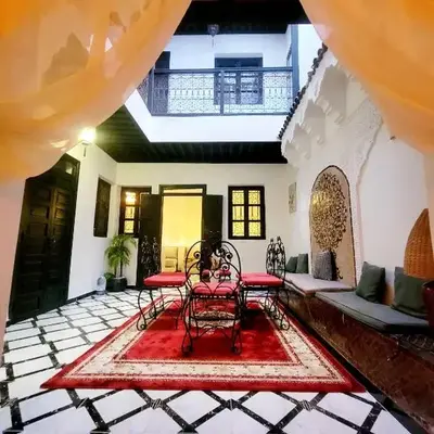Riad Privatif 250m2 près Médina-palais Royal