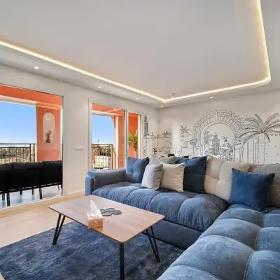 Downtown Cozy Apartment with Panoramic View