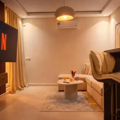 Hotel-Style Studio - High speed internet - Parking