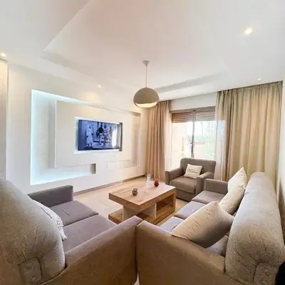 Noraya Home - Secure residence with pool