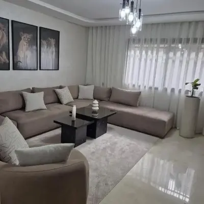 High standing 2 minutes from Gueliz train station