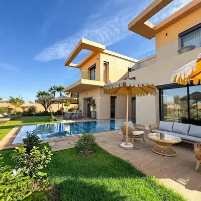 4-Suite Villa