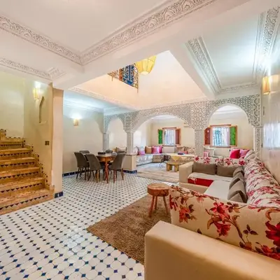Elegant 3-Bedroom Duplex with Pool