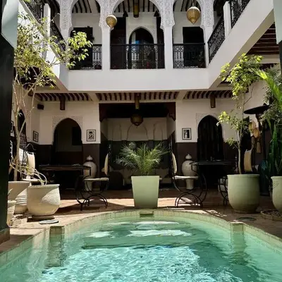 Riad La Porte Rouge By La Siredrah