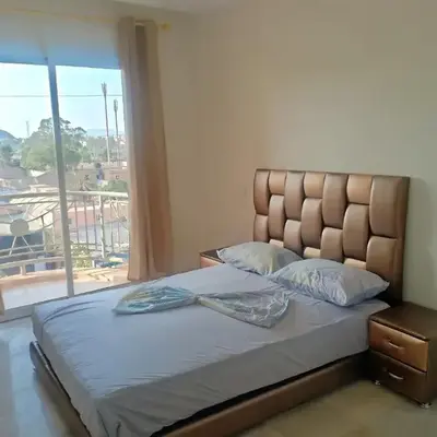 Appartement rouge 6 perso