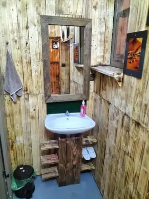 a bathroom with a sink and a mirror at studio funny house près de la grande place jamaa el fna in Marrakech