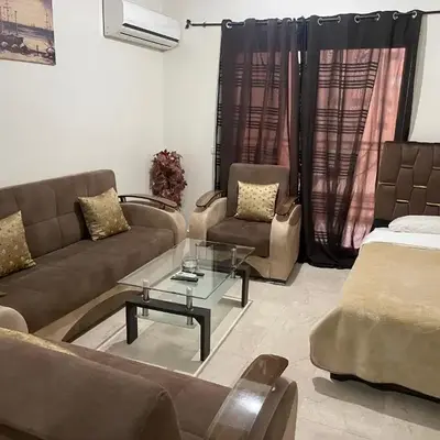 Appartement 17 3ème étage avec balcon POUR FAMILLE