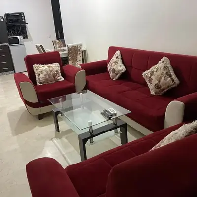 Appartement 30 au 5 ème étage avec balcon ( POUR FAMILLE )